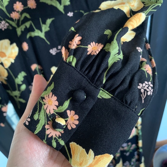 Reformation Creed Dress - Picture 5 of 8